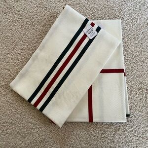 Crate & Barrel ~ holiday plaid striped kitchen towel set ~ brand new!